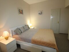 Romana, Ateneu, inchiriere apartament 2 camere 70 mp