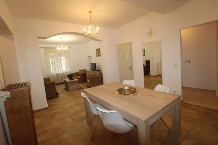 Romana, Ateneu, inchiriere apartament 2 camere 70 mp